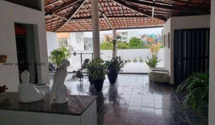 Casa para Venda em Salvador, Matatu, 5 dormitórios, 4 suítes, 5 banheiros, 2 vagas