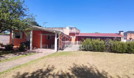 Casa Mista c/ quiosque e piscina