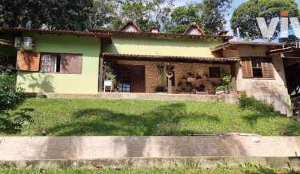 Chácara com 3 dormitórios à venda, 2452 m² por R$ 1.500.000,00 - Quilômetro Doze - Itajaí/SC
