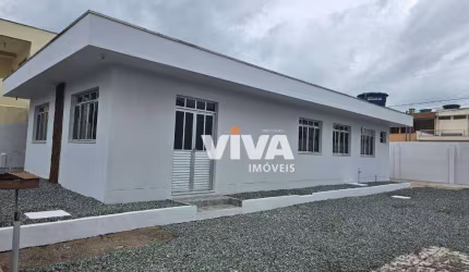 Casa para alugar, 150 m² por R$ 6.950,00/mês - São João - Itajaí/SC