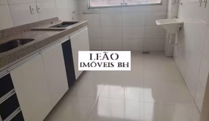 Casa com 3 quartos à venda na Rua Rua Maria de Lourdes Faria, 400, Letícia, Belo Horizonte, 64 m2 por R$ 390.000