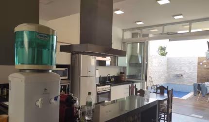 Casa com 3 quartos à venda na Rua Eugenio Cleto Avila, Residencial Villa Flora Aquarius, Marília, 176 m2 por R$ 1.200.000