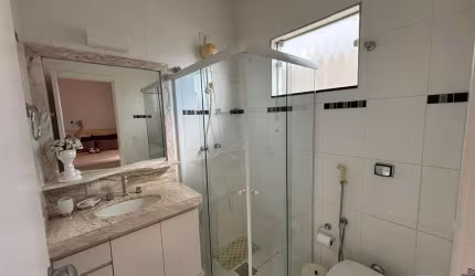 Casa com 3 quartos à venda na Rua Santa Helena, Jardim Alvorada, Marília, 224 m2 por R$ 1.600.000