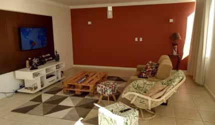 Casa com 4 quartos à venda na Rua Guilherme Mastrofrancisco, Jardim Tropical, Marília, 320 m2 por R$ 1.100.000