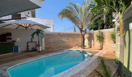 Casa com 3 quartos à venda na Rua Francisco José Capelini, Jardim Aeroporto, Marília, 346 m2 por R$ 1.200.000