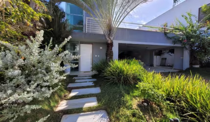 Casa Alto Padrão para Venda em Salvador, Alphaville I, 5 dormitórios, 3 suítes, 7 banheiros, 3 vagas