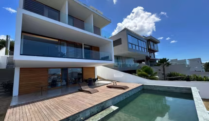 Casa Alto Padrão para Venda em Salvador, Alphaville II, 4 dormitórios, 4 suítes, 6 banheiros, 4 vagas