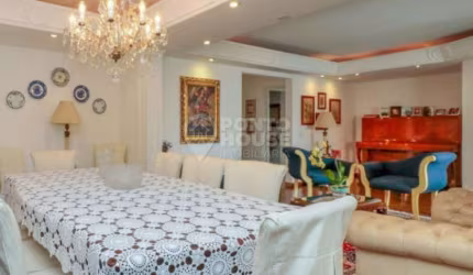 Apartamento Alto Padrão Moema, 200m², 3 Suítes, 5 Banheiros, 2 Salas, 3 Vagas