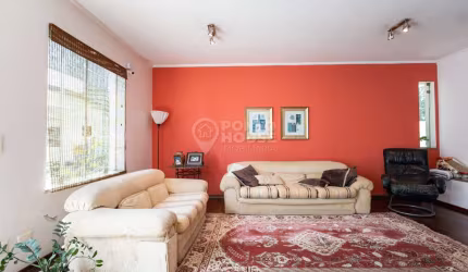 Sobrado de 443 m2, com 04 suites, 05 vagas, elevador, quintal em Vila Gumercindo
