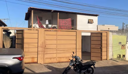 Sobrado c/ Kitnet no fundo na Vila Nossa Srª Apª Sobrado com 5 Quarto(s) e 4 banheiro(s) à Venda, 280 por R$ 900.000 no setor Vila Nossa Senhora Aparecida TA15173