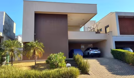SOBRADO JARDINS VERONA DE FRENTE PARA A MATA Casa em Condomínio com 5 Quarto(s) e 7 banheiro(s) à Venda, 365 por R$ 3.400.000 no setor Jardins Verona ST23444
