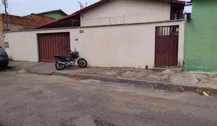 Casa - Jardim Nova Esperança Casa de Rua com 3 Quarto(s) e 1 banheiro(s) à Venda, 146.04 por R$ 320.000 no setor Jardim Nova Esperanca AD24167
