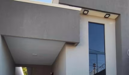 Casa térrea de 3 quartos no Setor Jardim Buriti Sereno Casa de Rua com 3 Quarto(s) e 3 banheiro(s) à Venda, 124 por R$ 370.000 no setor Jardim Buriti Sereno FL24599