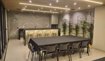 Linda Casa Alto Padrão no Setor Bueno  Casa de Rua com 5 Quarto(s) e 8 banheiro(s) à Venda, 320 por R$ 2.500.000 no setor Setor Bueno AD25134