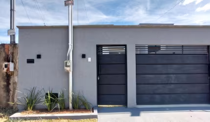 Casa 3 Quartos Vila Oliveira Aparecida de Goiânia Casa de Rua com 3 Quarto(s) e 2 banheiro(s) à Venda, 117 por R$ 420.000 no setor Vila Oliveira AU25265