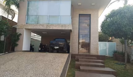 SOBRADO COM 4/SUITES JARDINS MADRI  Casa em Condomínio com 4 Quarto(s) e 5 banheiro(s) à Venda, 350 por R$ 3.250.000 no setor Jardins Madri IN28177