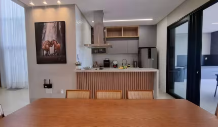 LINDO SOBRADO DE RUA JD. VITÓRIA - GO  Casa de Rua com 3 Quarto(s) e 4 banheiro(s) à Venda, 241 por R$ 1.300.000 no setor Jardins Itália ST28307