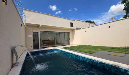 Casa Térrea c/ Piscina Jd. Das Oliveiras  Casa de Rua com 3 Quarto(s) e 3 banheiro(s) à Venda, 140 por R$ 600.000 no setor Vila Oliveira IN28519