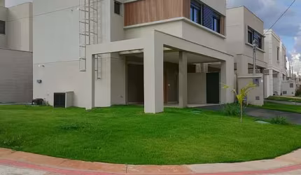 Sobrado Jardins Marselha Sobrado com 3 Quarto(s) e 3 banheiro(s) à Venda, 166.18 por R$ 1.490.000 no setor Chácaras Bela Vista AD28544
