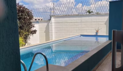 Alugo lindíssima casa no Bella Citta