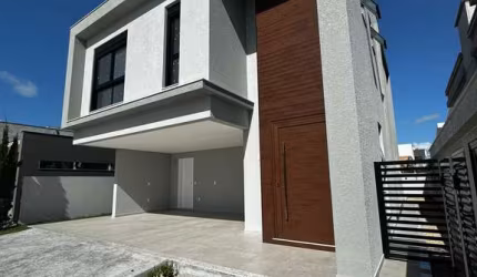Casa para Venda em Camboriú, Santa Regina, 3 dormitórios, 3 suítes, 5 banheiros, 2 vagas