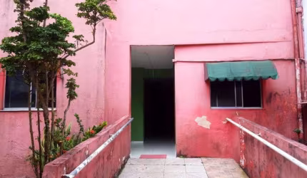 Prédio à venda por R$ 985.000,00 - Candeal - Salvador/BA