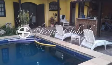 Casa em condomínio fechado com 2 quartos à venda na Rua das Rosas, Vila Valqueire, Rio de Janeiro por R$ 420.000