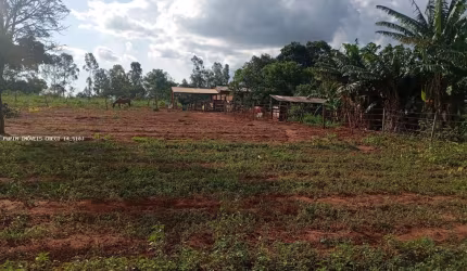 Chácara para Venda em Sidrolândia, Rural, 2 dormitórios, 1 banheiro