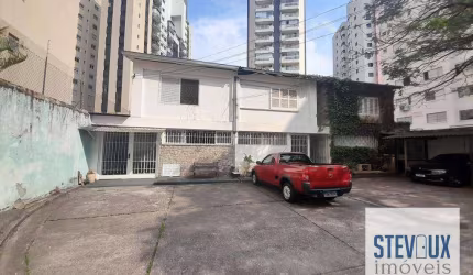 Casa de vila com portão, poucas casas, Ótima para reformar!Vale como terreno!