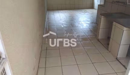 0 - Casa 3 quartos, sendo 1 suíte