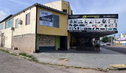 COMERCIAL - Imóvel Comercial 6 quartos, sendo 6 suítes