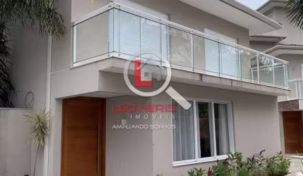 para à venda com 4 quartos  300.00 m2 no bairro Baleia, São Sebastião -