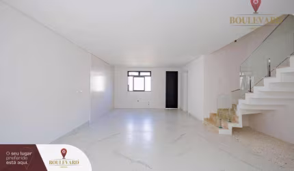 Sobrado com amplo quintal e 4 dormitórios à venda, 168 m² por R$ 1.250.000 - Jardim das Américas - Curitiba/PR