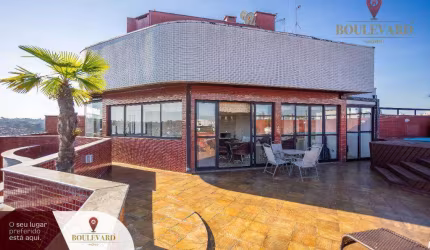 Cobertura duplex, no Edifício Golden Forest com 4 dormitórios à venda, 444 m² por R$ 3.515.000 - Centro Cívico - Curitiba/PR