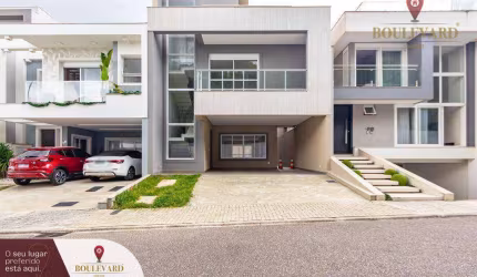 Casa no Boulevard Previllege com 4 suítes à venda, 282 m² por R$ 2.670.000 - Uberaba - Curitiba/PR