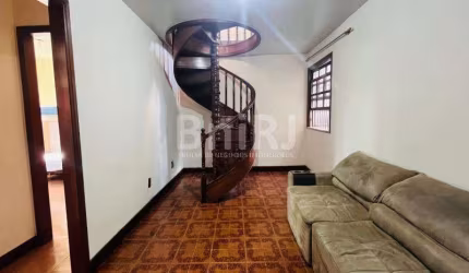 Casa com 5 quartos, 200m², para locação em Cabo Frio, Braga