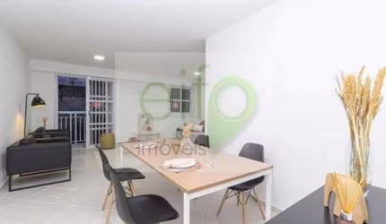 Apartamento com 2 dormitórios e 2 vagas à venda, 100 m² por R$810.000,00 - Copacabana - Rio de Janeiro/RJ