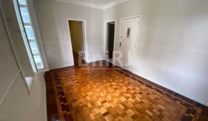 Quarto e sala- R Moncorvo Filho