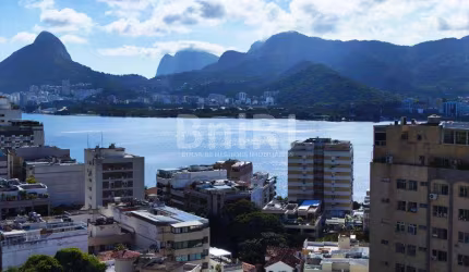 VENDO COM VISTA DESLUMBRANTE PARA LAGOA E CRISTO, COM VARANDA, 4 QUARTOS, 2 VAGAS, LAGOA- RIO DE JANEIRO-RJ
