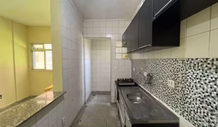 Imóvel para venda possui 45 metros quadrados com 1 quarto em Boqueirão - Praia Grande - SP