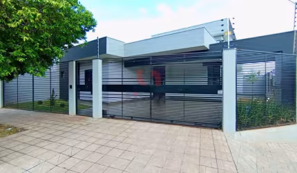 Casa a venda no bairro Jardim Dias I.