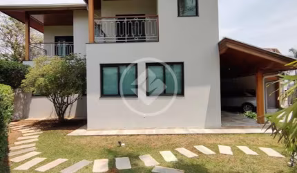 Casa de 411 m2 em condomínio fechado com 3 suítes, gourmet e piscina codigo: 108546