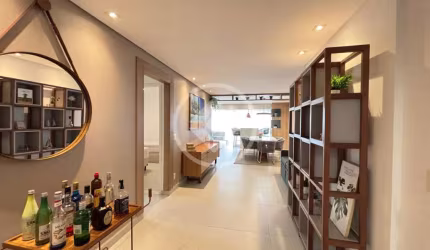 Apartamento planejado, 03 dormitórios (01 suíte), a 100 metros da prais das Pitangueiras, Guarujá - SP. codigo: 104714
