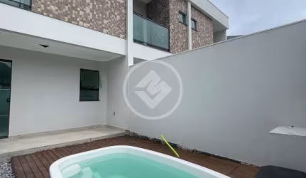 Sobrado a venda em Camboriú. Valor: R$ 780.000,00 codigo: 72814