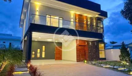 Casa dúplex com 4 suítes, 2 vagas na garagem, lazer completo, disponível para venda no condomínio Alphaville Jacuhy, Serra-ES. codigo: 96677