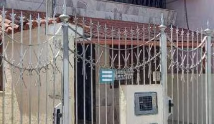 Casa com 4 dormitórios à venda, 340 m² por R$ 1.000.000,00 - Benfica - Juiz de Fora/MG