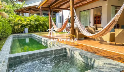 Casa à venda Praia do Forte em Condomínio Duplex