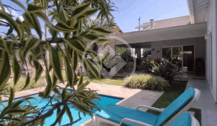 Casa a venda no Condominio Bosques de Grevileas em Vinhedo codigo: 49859