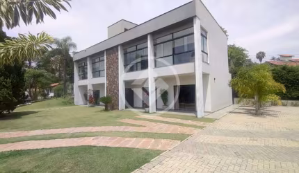 Chácara com 4.200m² e casa asobradada a venda no condomínio Chácaras do Lago em Vinhedo/SP codigo: 88183