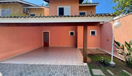 Sobrado Condomínio Fechado- com 3 dormitórios à venda, 147 m² por R$ 750.000 - Vila Oliveira - Mogi das Cruzes/SP